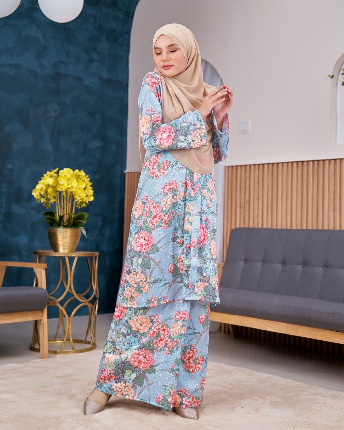 Baju Kebarung Sajeeda - Bluebell - Image 3