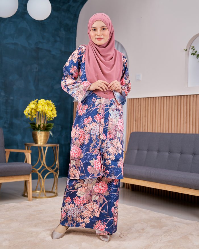 Baju Kebarung Sajeeda - Midnight Blue