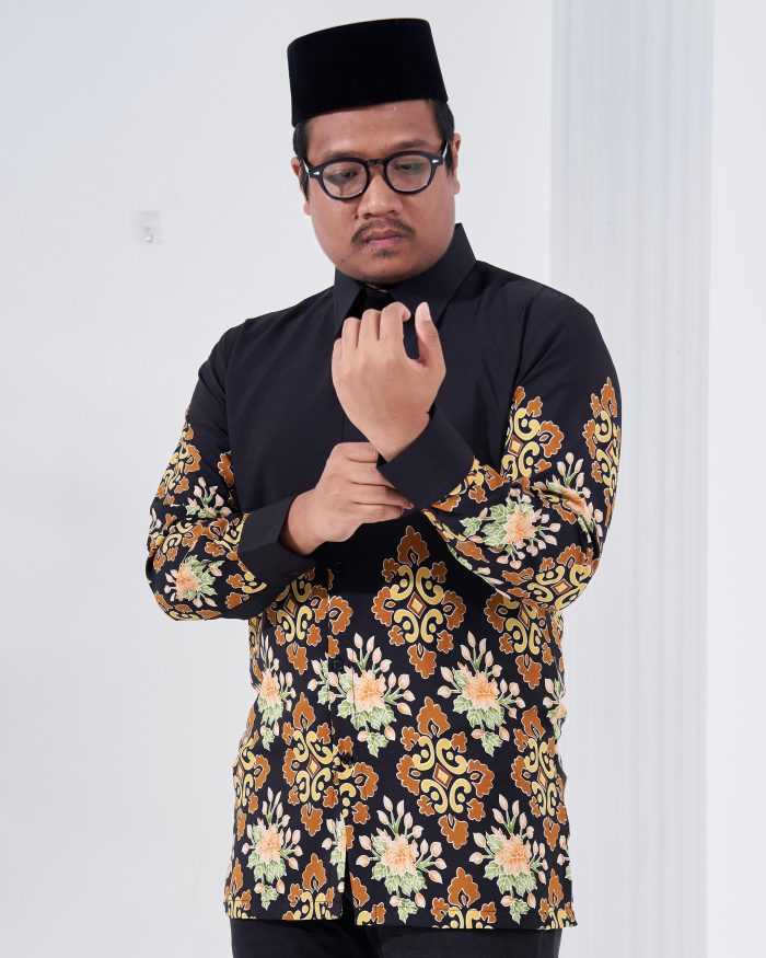 Kemeja Batik Sultan 2.0 - Astaka Black - Image 4