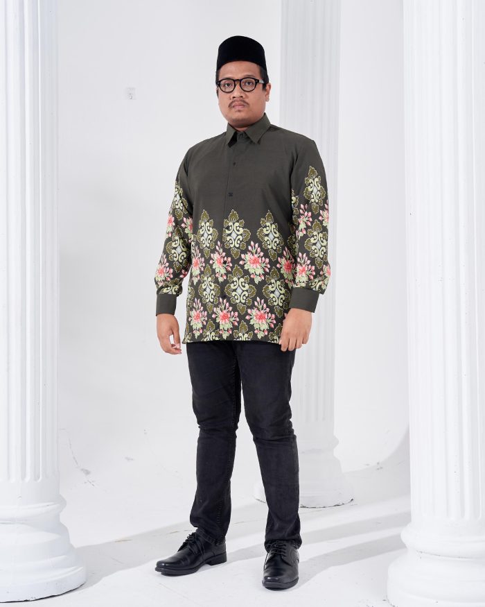 Kemeja Batik Sultan 2.0 - Astaka Dark Olive - Image 4