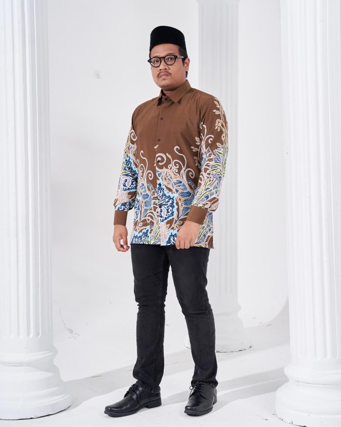 Kemeja Batik Sultan 2.0 - Dangsari Dark Brown - Image 3