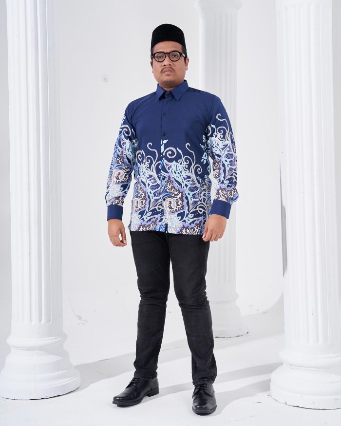 Kemeja Batik Sultan 2.0 - Dangsari Navy Blue - Image 3