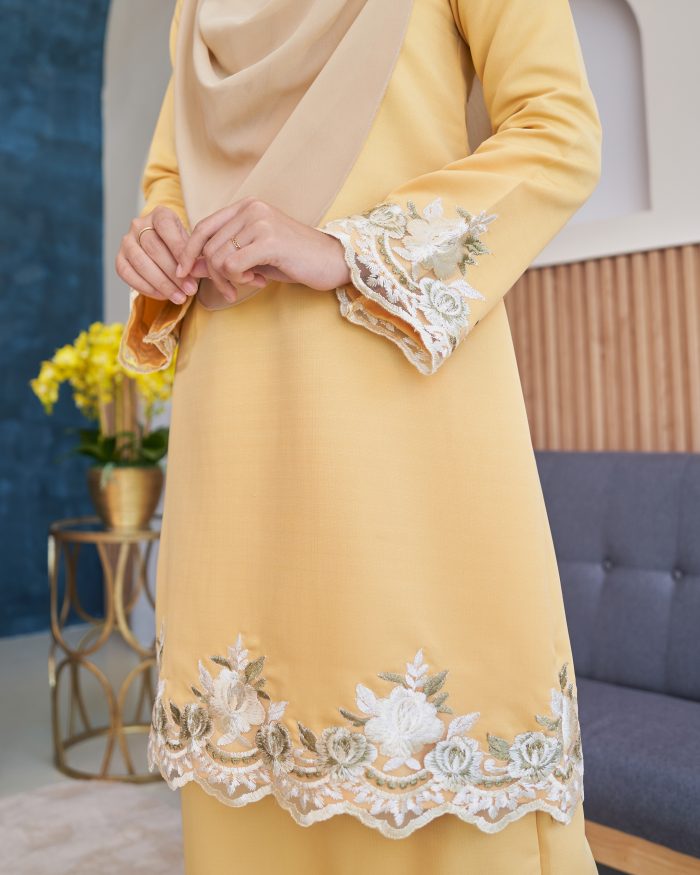 Baju Kurung Lace Safaira - Crayola Yellow - Image 5