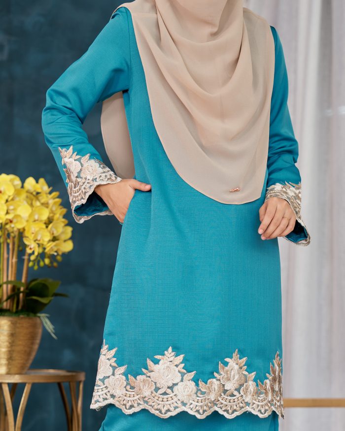 Baju Kurung Lace Safaira - Dark Cyan - Image 5