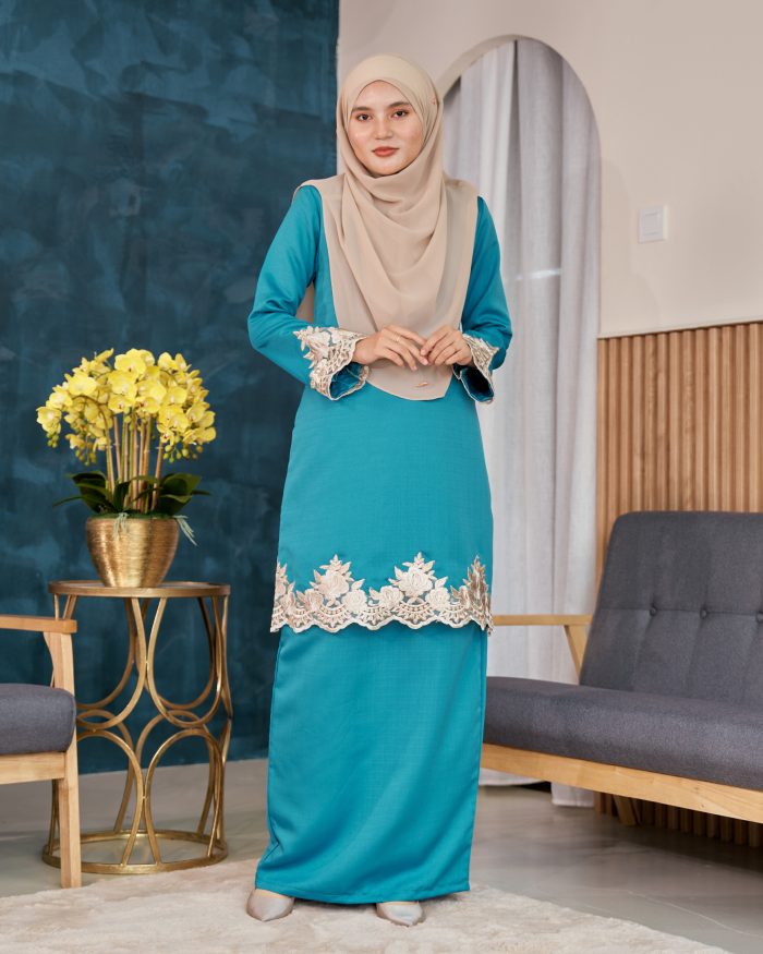 Baju Kurung Lace Safaira - Dark Cyan - Image 4