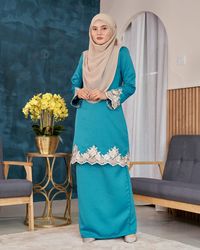 Baju Kurung Lace Safaira - Dark Cyan - Image 3