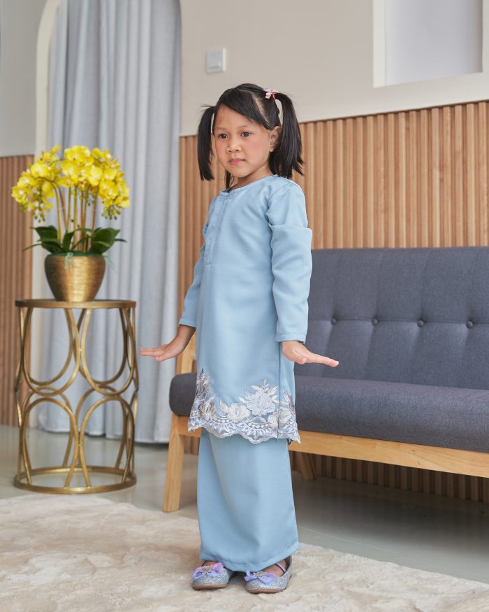 Baju Kurung Lace Safaira Kids - Powder Blue - Image 3