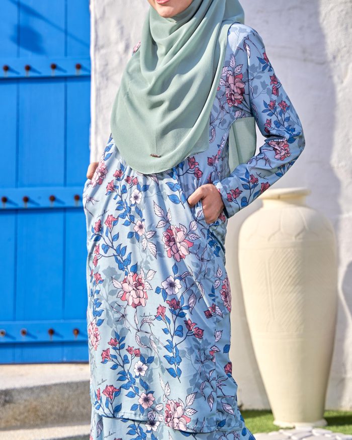 Baju Kurung Pahang Laura Printed 10.0 - Dahlia Turqoise - Image 4