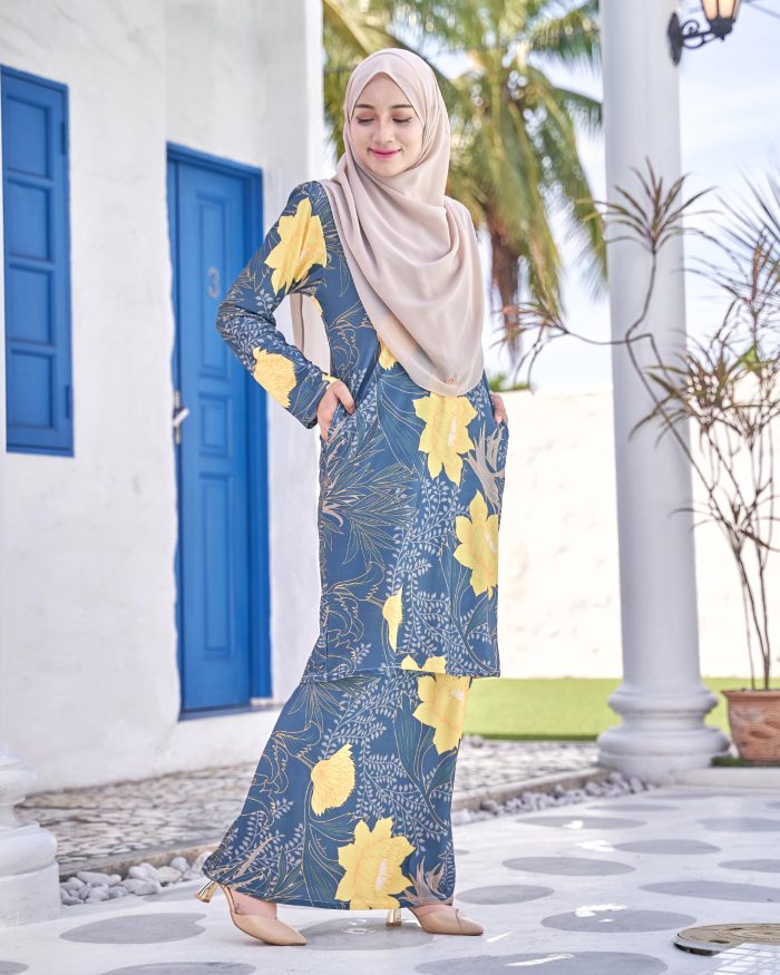 Baju Kurung Pahang Laura Printed 9.0 - Queen Astera