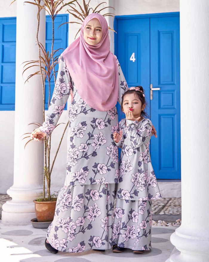 Baju Kurung Pahang Laura Printed 9.0 - Painted Panicle - Image 6