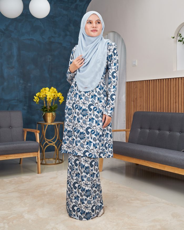 Baju Kurung Pahang Laura Printed 11.0 - Cloudy Kartika