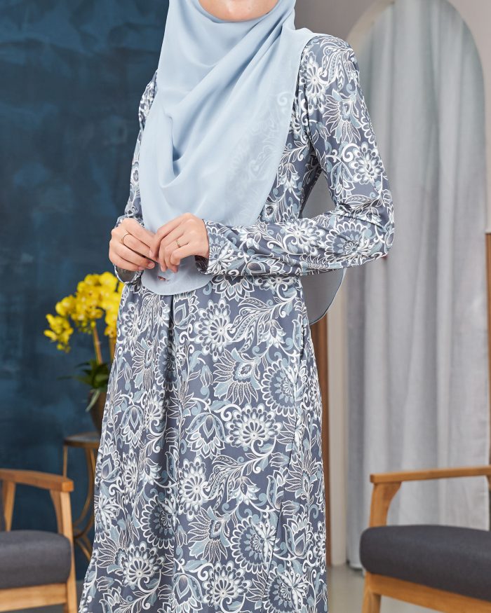 Baju Kurung Pahang Laura Printed 11.0 - Embun Bayu - Image 5