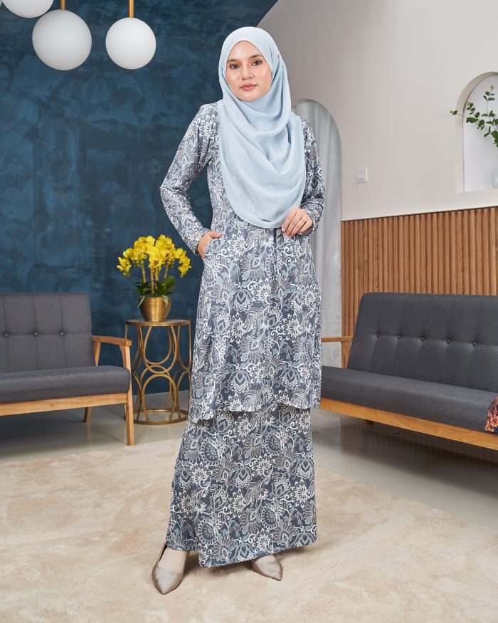 Baju Kurung Pahang Laura Printed 11.0 - Embun Bayu - Image 2