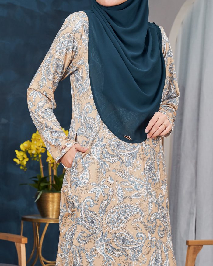 Baju Kurung Pahang Laura Printed 11.0 - Nude Fairest - Image 4