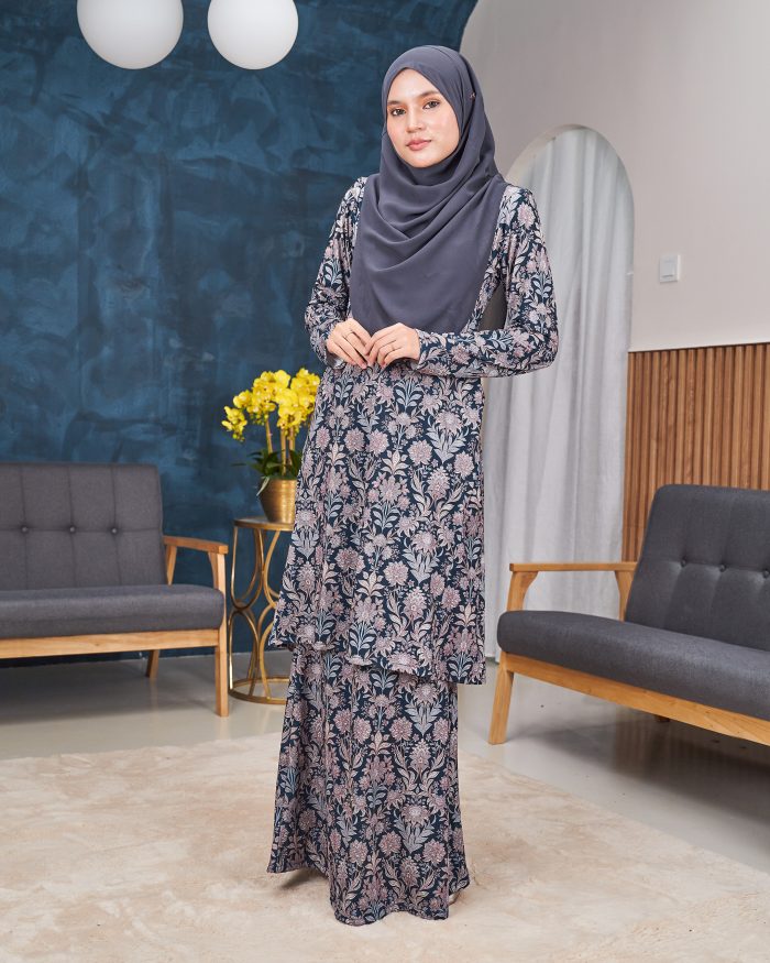 Baju Kurung Pahang Laura Printed 11.0 - Puspa Cloves - Image 2