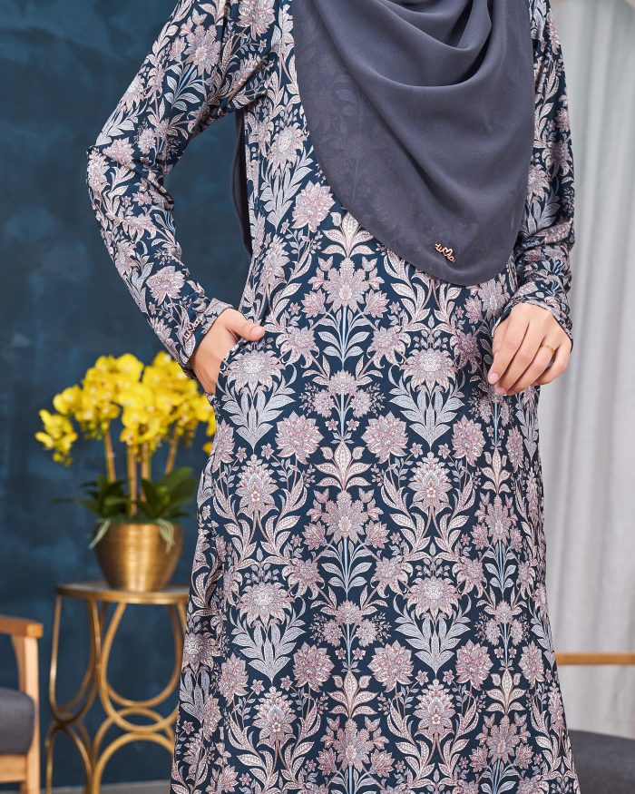 Baju Kurung Pahang Laura Printed 11.0 - Puspa Cloves - Image 5