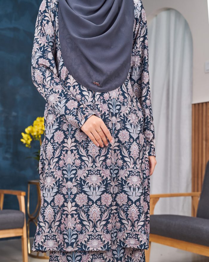 Baju Kurung Pahang Laura Printed 11.0 - Puspa Cloves - Image 6