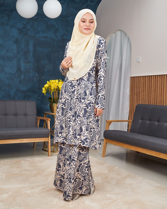 Baju Kurung Pahang Laura Printed 11.0 - Seri Grey - Image 2