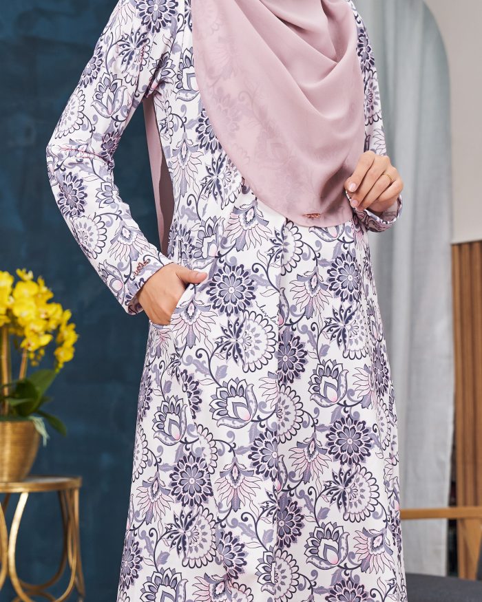 Baju Kurung Pahang Laura Printed 11.0 - White Floral - Image 5