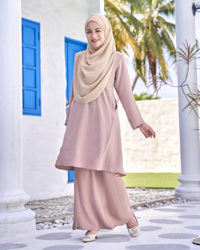 Baju Kurung Pahang Sara - Shakes Tan