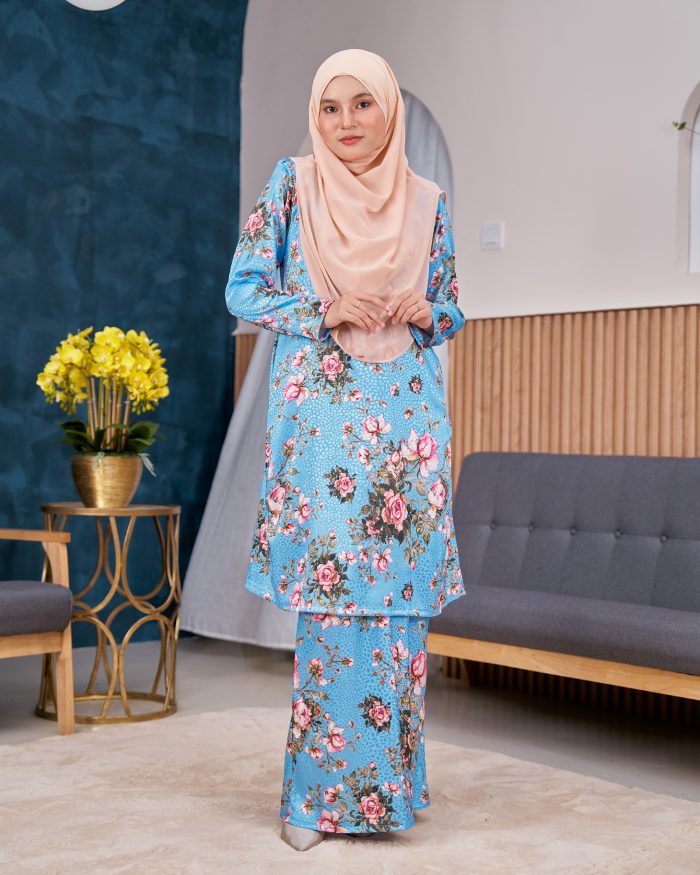 Baju Kurung Pahang Sarina - Powder Blue - Image 3