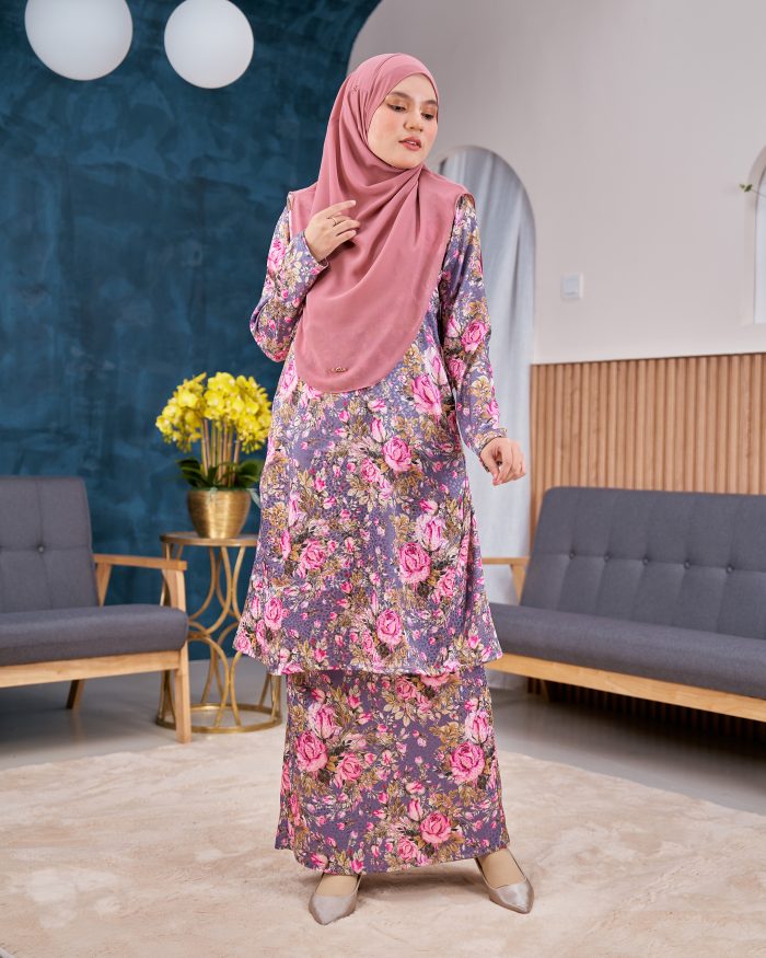 Baju Kurung Pahang Sarina - Rosie Berry - Image 3