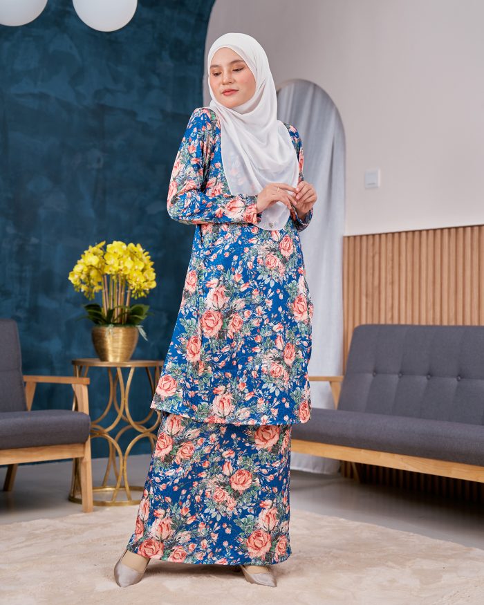 Baju Kurung Pahang Sarina - Rosie Blue - Image 3