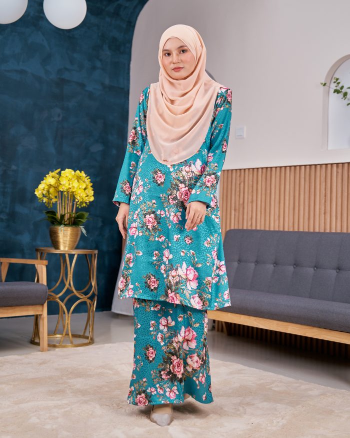 Baju Kurung Pahang Sarina - Turquoise - Image 4