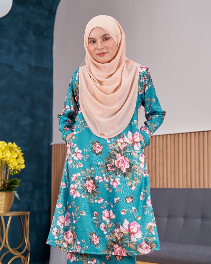 Baju Kurung Pahang Sarina - Turquoise - Image 5