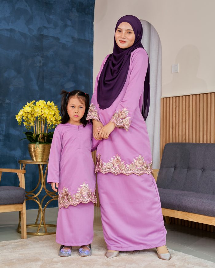 Baju Kurung Lace Safaira Kids - Munsell Purple - Image 5