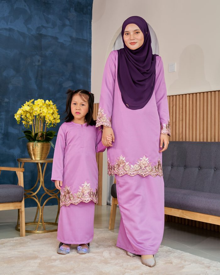 Baju Kurung Lace Safaira - Munsell Purple - Image 4