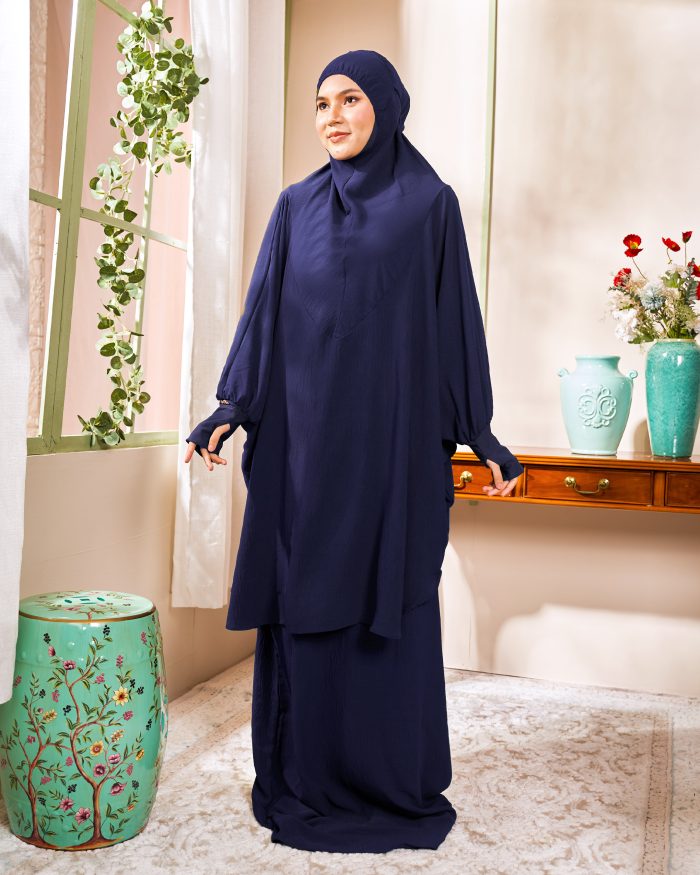 Telekung Larifah - Navy Blue