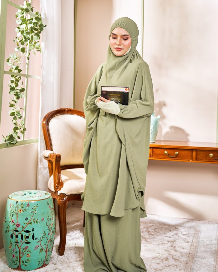 Telekung Larifah - Pistachio Green - Image 3