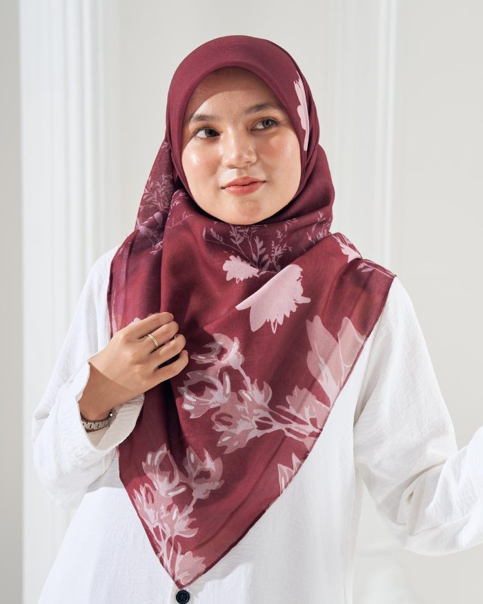 Tudung Bawal Cotton Voile Aidilfitri - Red Gala - Image 2