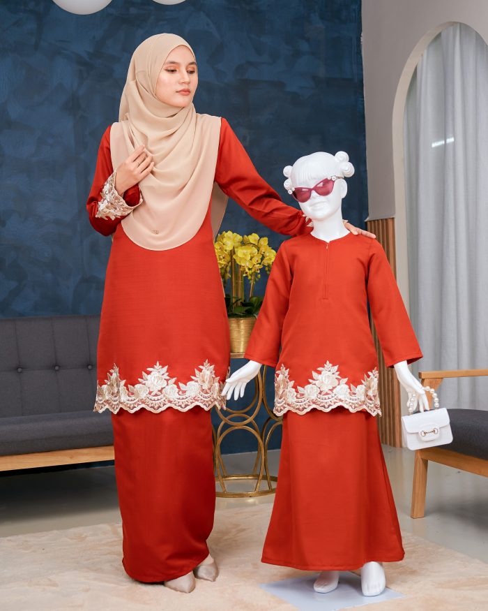 Baju Kurung Lace Safaira - Terracotta - Image 8