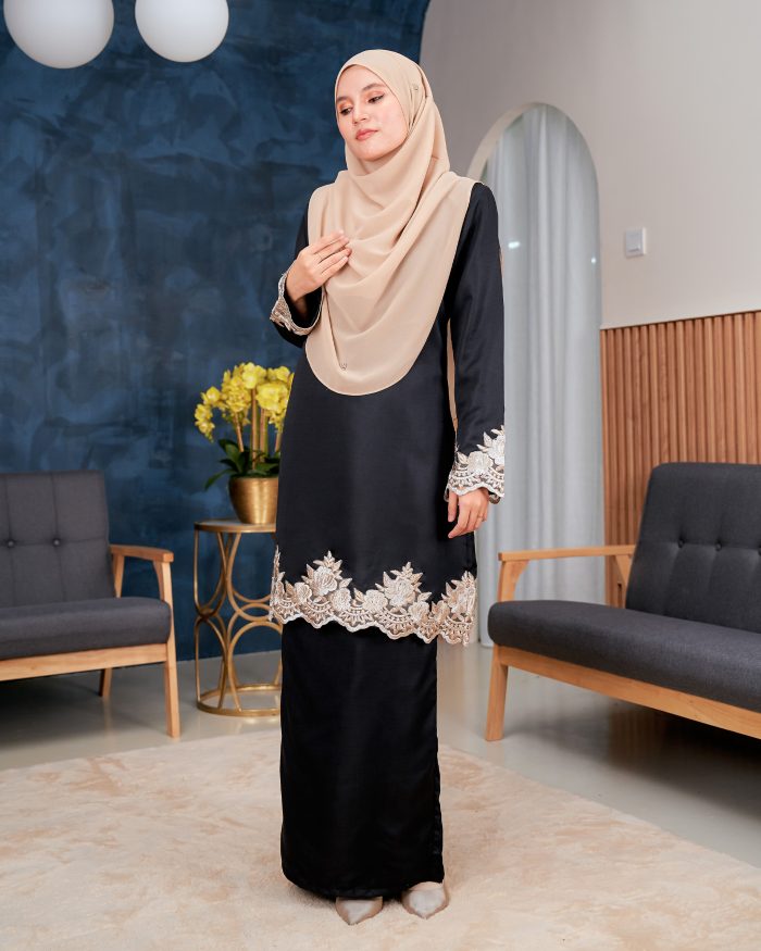 Baju Kurung Lace Safaira - Jet Black
