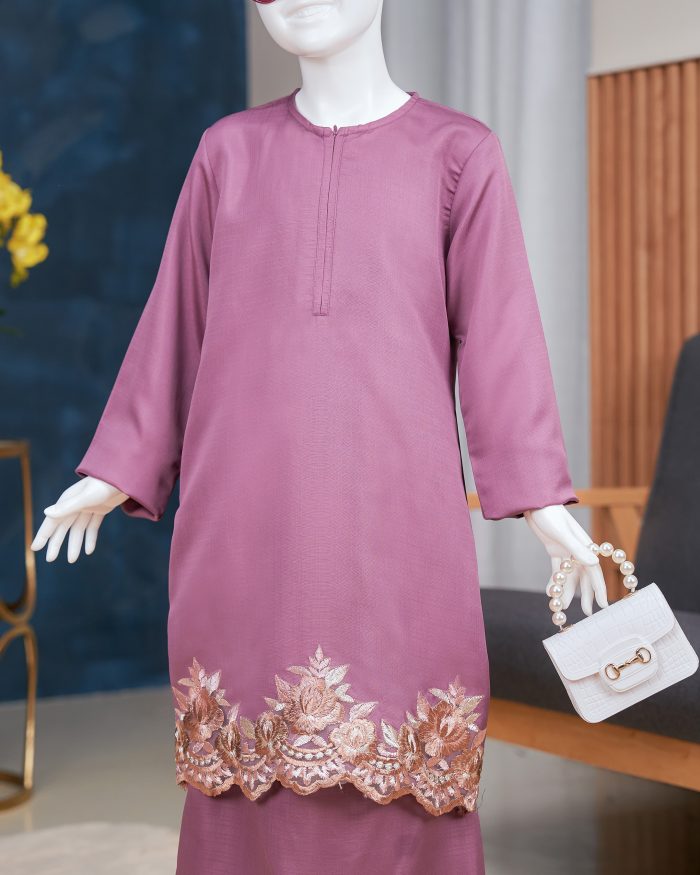 Baju Kurung Lace Safaira Kids - Twilight Purple - Image 2