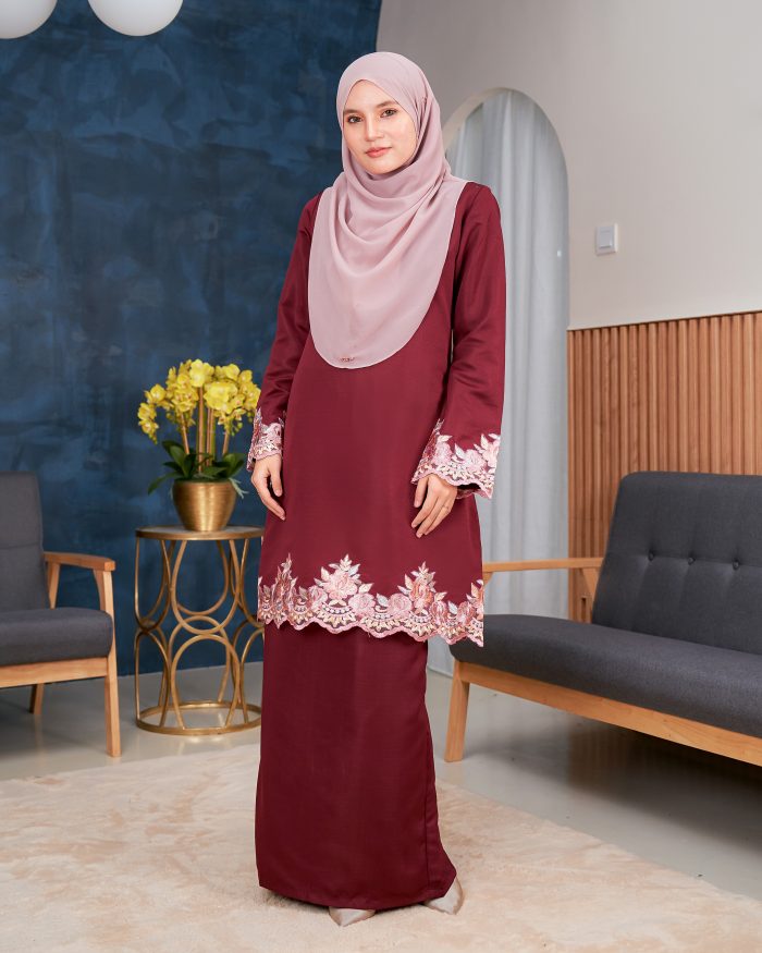 Baju Kurung Lace Safaira - Maroon