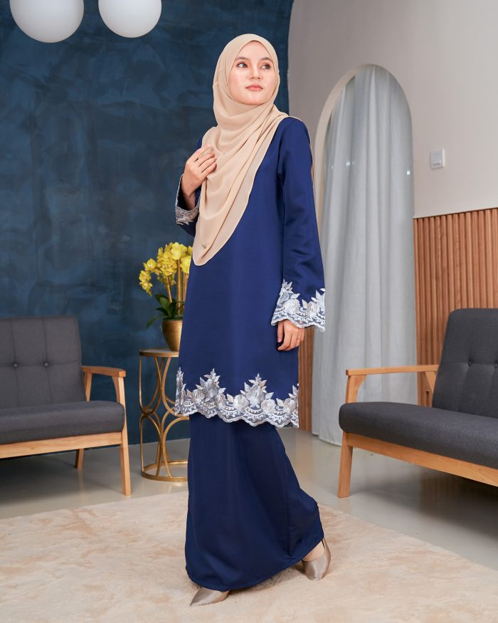 Baju Kurung Lace Safaira - Navy Blue - Image 2