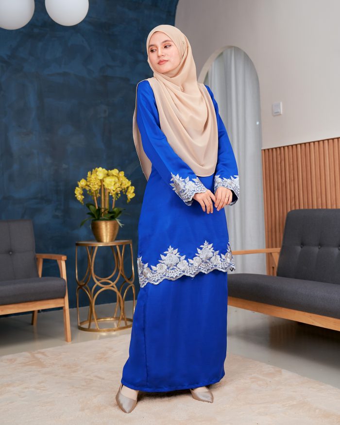 Baju Kurung Lace Safaira - Royal Blue