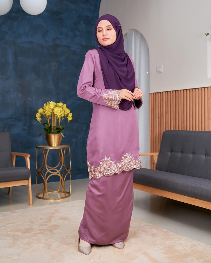 Baju Kurung Lace Safaira - Twilight Purple