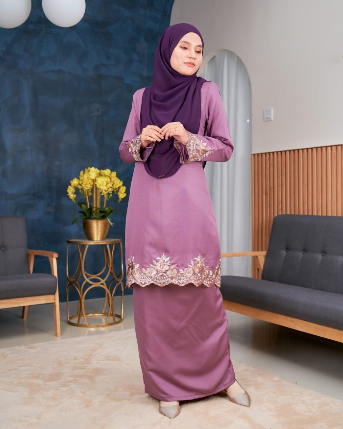 Baju Kurung Lace Safaira - Twilight Purple - Image 2