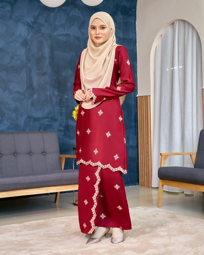 Baju Kurung Sulam Songket Tun Lestari - Cempaka Maroon - Image 3