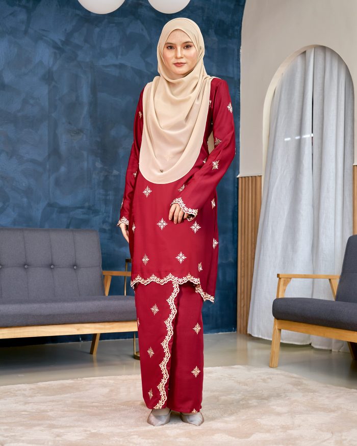 Baju Kurung Sulam Songket Tun Lestari - Cempaka Maroon