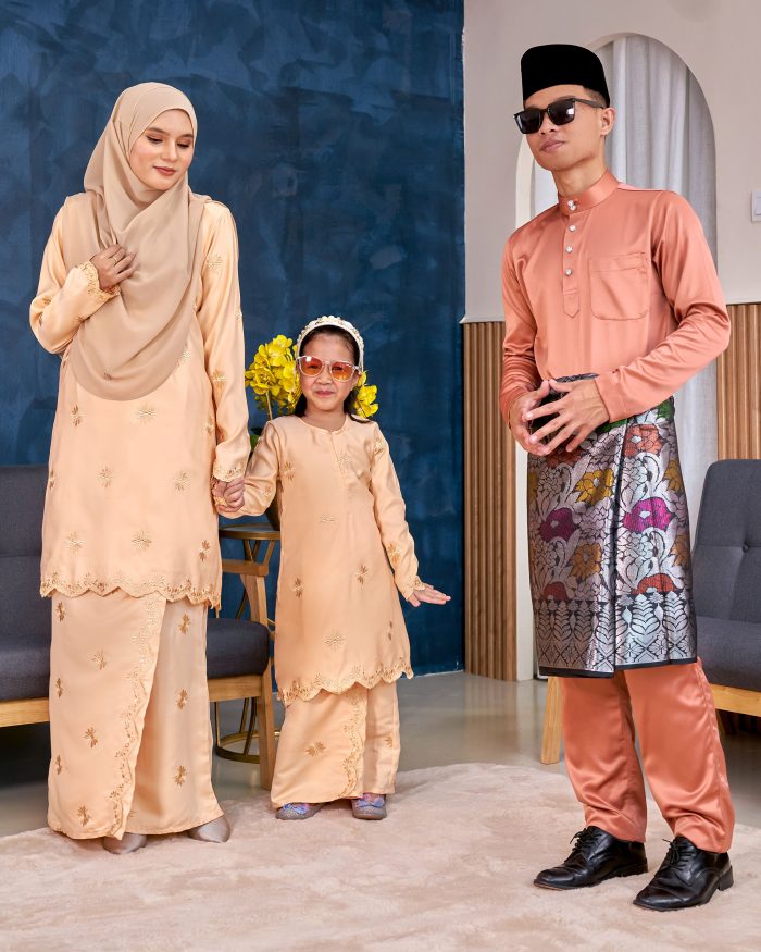 Baju Kurung Sulam Songket Tun Lestari - Melur Peach - Image 5