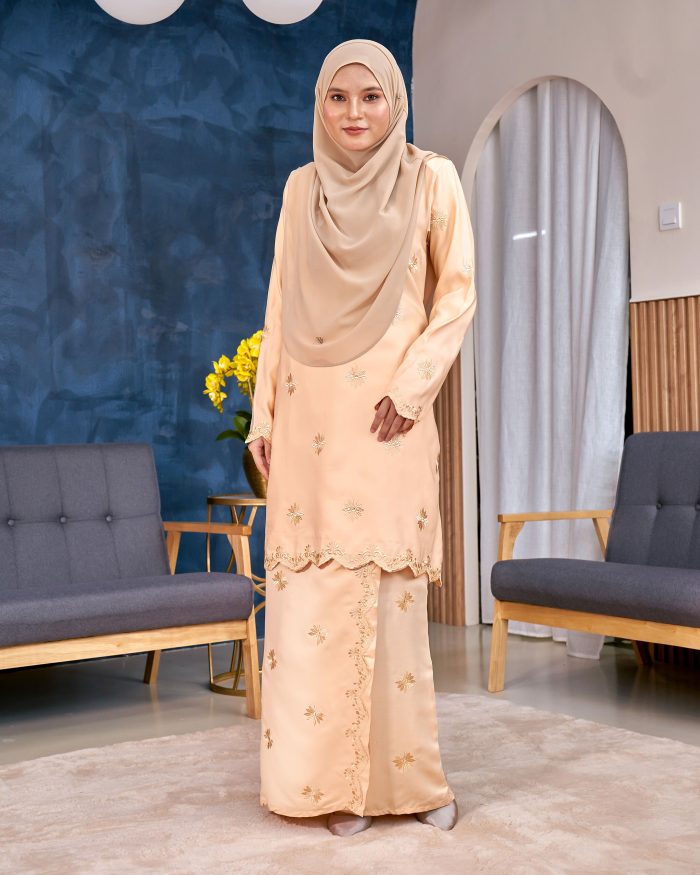 Baju Kurung Sulam Songket Tun Lestari - Melur Peach - Image 2