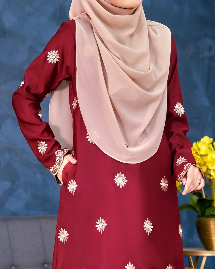 Baju Kurung Sulam Songket Tun Lestari - Melur Red - Image 6