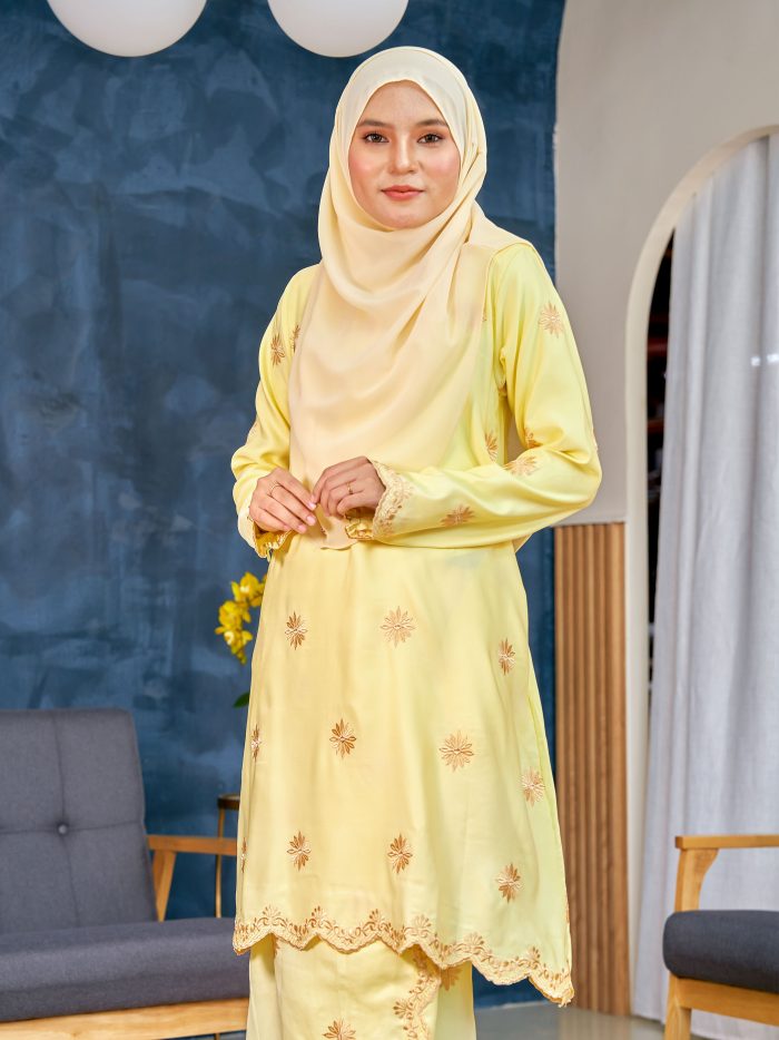 Baju Kurung Sulam Songket Tun Lestari - Melur Yellow - Image 4