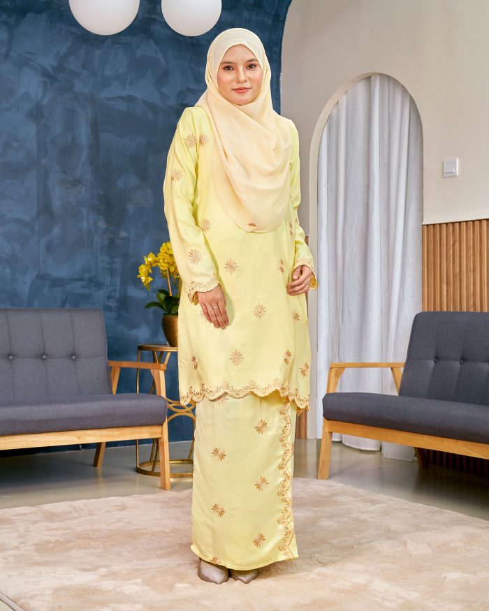 Baju Kurung Sulam Songket Tun Lestari - Melur Yellow - Image 3