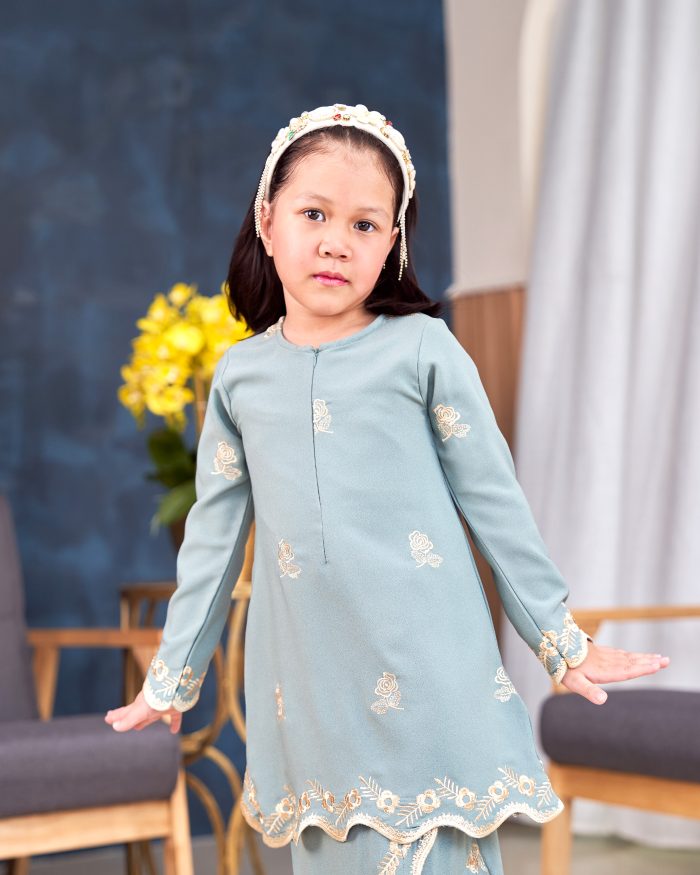 Baju Kurung Riau Sulam Songket Puteri Hang Li Po Kids - Mawar Mint - Image 6